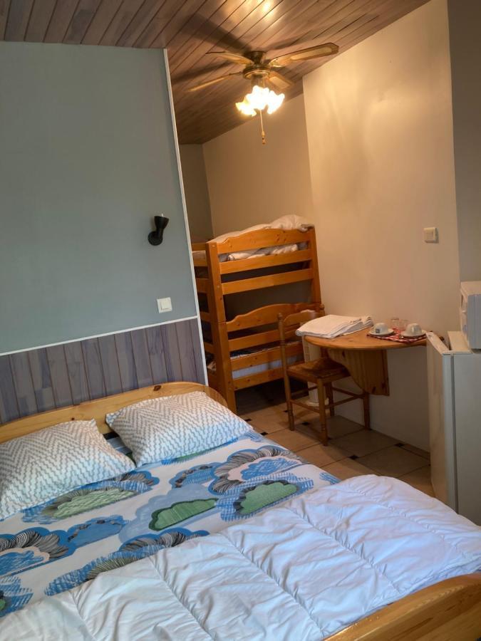 马瑟伊兰Le Robinson住宿加早餐旅馆 外观 照片